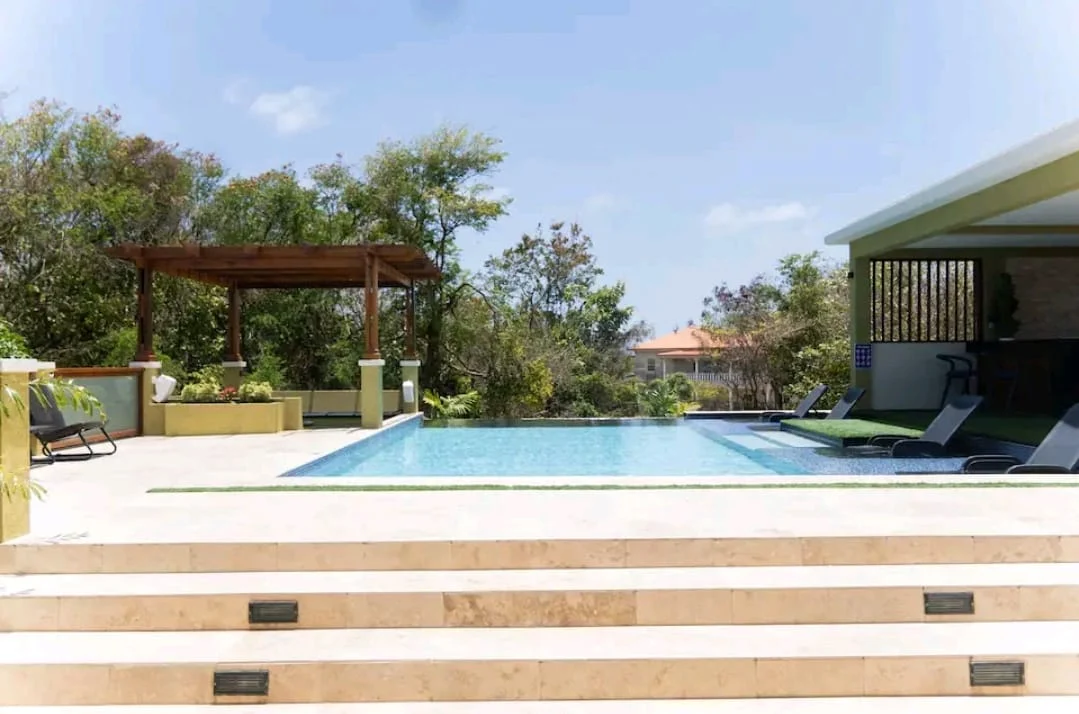 Pool.webp